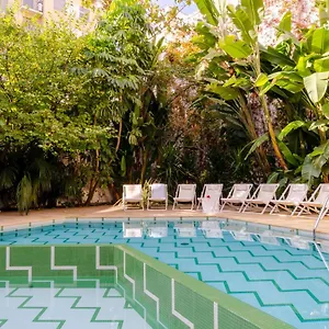 Апартаменты Aspasios Garden, Барселона